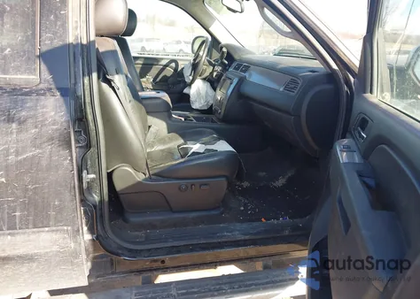 2013 Chevrolet Silverado 1500 Ltz z USA, uszkodzony, nr VIN 3GCPKTE74DG264100